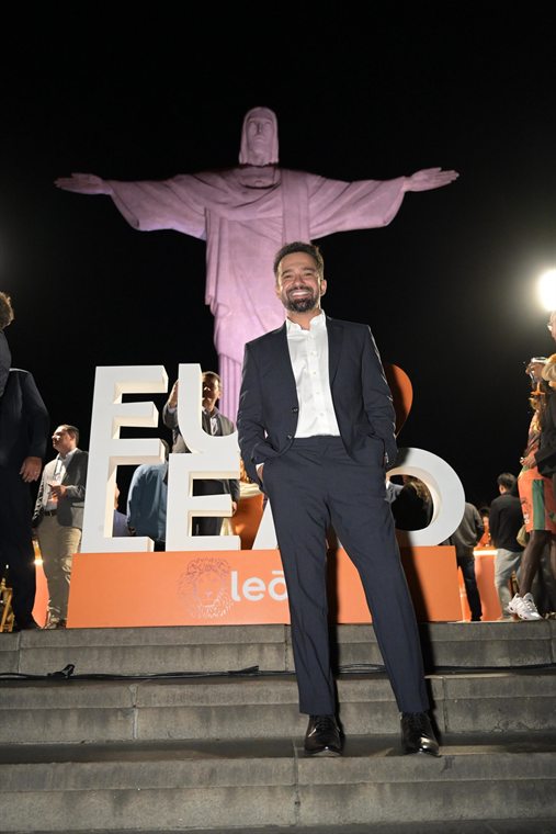 O Cristo Redentor na noite da celebração
